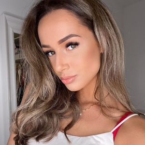 Schmerzhafter Flug: "Love Island"-Samira hat Blut im Ohr