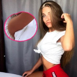 Guck mal, Henrik: Sandra Janina filmt sich nackt im Bett!