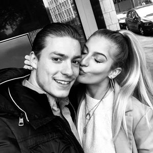 Erstes Pärchen-Selfie von "Love Island"-Henrik und Sandra!