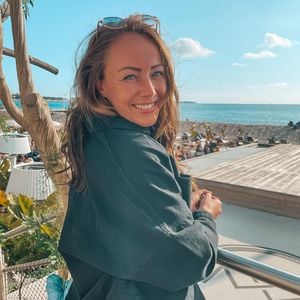 Ist Sandra bei "Temptation Island V.I.P." leicht zu knacken?