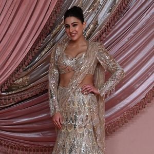 So hat Bollywood-Star Sara Ali Khan 45 Kilogramm abgespeckt