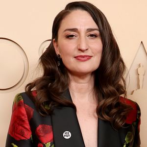 Sara Bareilles entdeckt schaurigen Fund in ihrem Landhaus