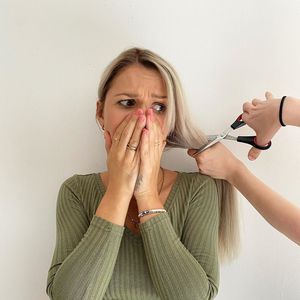 Sara Kulka erleidet einen allergischen Schock beim Friseur