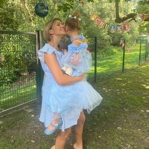 Nach Einschulung ihrer Jüngsten: Sara Kulka ist wehmütig