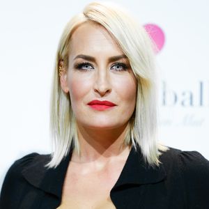 Für den Tierschutz: Sarah Connor protestiert vor Botschaft