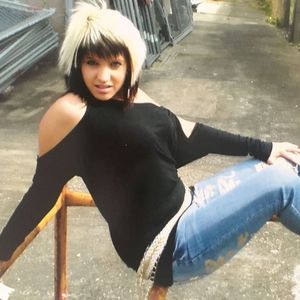 Throwback: Sarah Harrison zeigt ihre verrücktesten Looks!