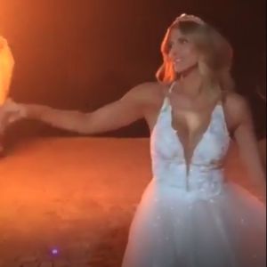 Party-Outfit: So war Sarah Harrisons zweites Hochzeitskleid