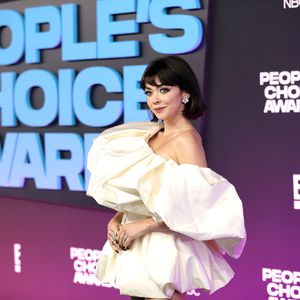 Lockenpracht adé! Sarah Hyland präsentiert ihren neuen Look