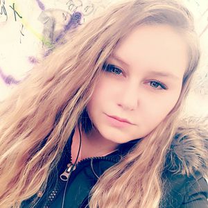 Sarah-Jane Wollny emotional: Ihr Zwilling verstarb im Bauch