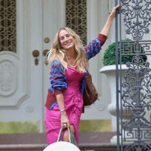 Bunt und sexy: Sarah Jessica Parker begeistert am Serien-Set