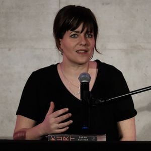 Sarah Kuttner deutet mit neuem Buch Familientragödie an