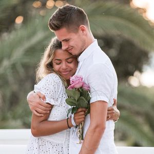 Borussia Dortmund-Fußballer Julian Weigl hat sich verlobt!
