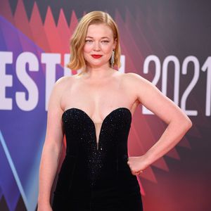 Im Februar: "Succession"-Star Sarah Snook hat geheiratet!