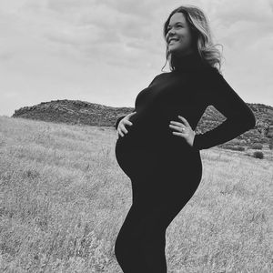 Baby-Update: "Pretty Little Liars"-Sasha zeigt ihren Bauch