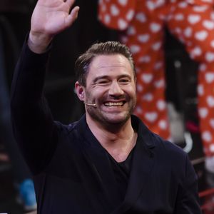 "The Masked Singer"-Gewinner: Sasha ist der Dinosaurier!