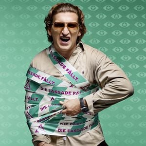 Das ist "Promi Big Brother"-Kandidat Erik alias Satansbratan