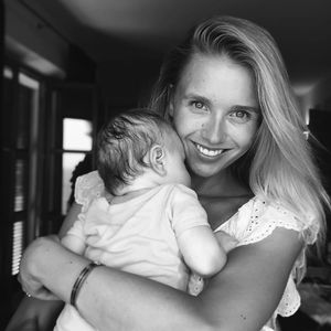 Sechs Monate Mama: Scarlett Gartmann postet Kuschel-Foto!
