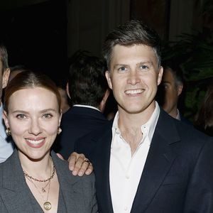 Heiß im Anzug: Scarlett Johansson und Colin im Partnerlook