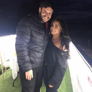 Einen Tag getrennt: Scarlett Moffatt & Freund wiedervereint?