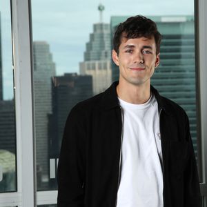 Jetzt steht es fest: Jonah Hauer-King spielt "Arielle"-Eric