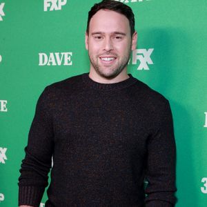 Scooter Braun ist jetzt mit dieser Schauspielerin zusammen!