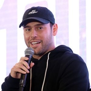 Hat Scooter Braun seine berühmten Kunden gar nicht verloren?
