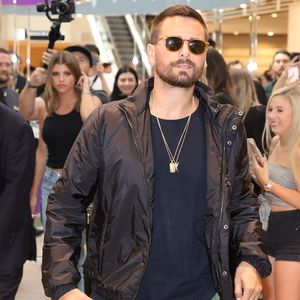 Turtelei am Strand: Bandelt Scott Disick mit Ex-Flamme an?