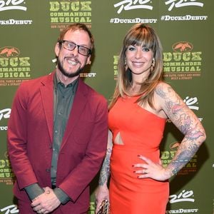 Frau von Weezer-Bassist Scott Shriner reicht Scheidung ein
