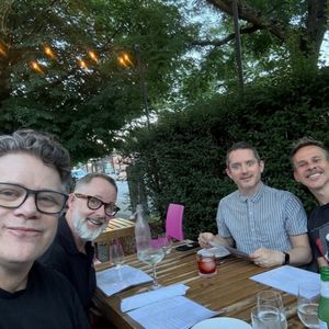 Elijah Wood und Co-Stars feiern eine geheime Hobbit-Reunion