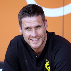 BVB-Sportdirektor Sebastian Kehl ist wohl frisch verliebt