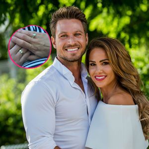 Funkelnder Anblick: Basti und Angelina zeigen ihre Eheringe