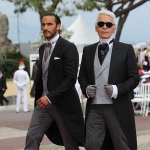 Karl Lagerfeld-Tribut: Stars gestalten ihm zu Ehren Mode