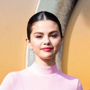 Selena Gomez plaudert Details über ihre Make-up-Linie aus!