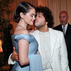 Selena Gomez und Benny Blanco turteln bei den Golden Globes