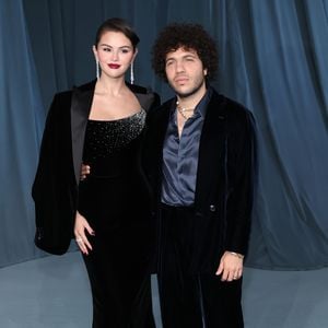 Selena Gomez & Benny Blanco geben Glamour-Debüt als Ehepaar