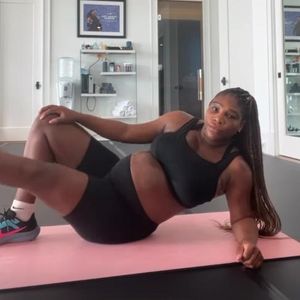 Beim Work-out: Serena Williams präsentiert ihren Babybauch