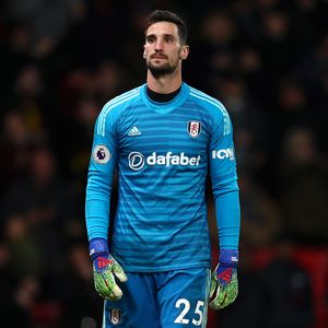 Nach Reitunfall: Fußballstar Sergio Rico (29) wieder im Koma