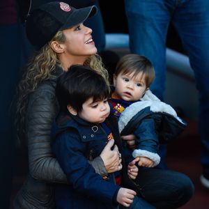 Shakira, Milan Piqué Mebarak und Sasha Piqué Mebarak