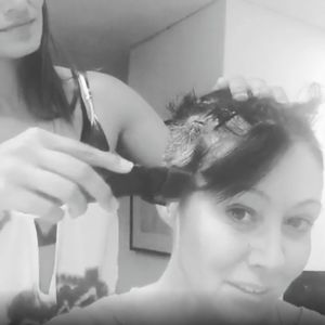 Abrasiert: So macht krebskranke Shannen Doherty anderen Mut