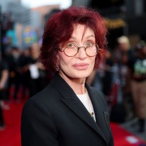 Nach missglückter OP: Sharon Osbourne zeigt Delle im Gesicht