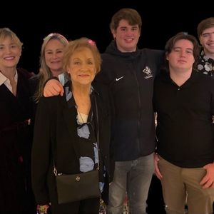 Seltenes Foto: Sharon Stone posiert mit ihren drei Söhnen