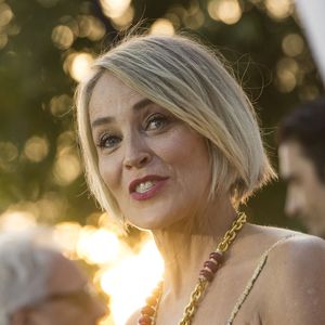 Datet sie RMR (25)? Sharon Stone (63) reagiert auf Gerüchte