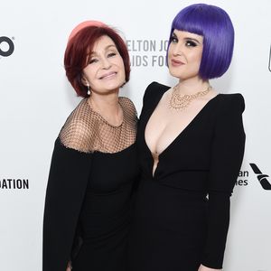 Sharon-Zoff? Kelly Osbourne wollte Baby-Infos nicht teilen