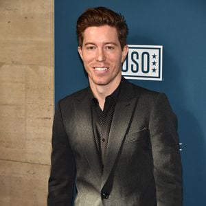 Nach Trennung von Nina Dobrev: Shaun White genießt Date