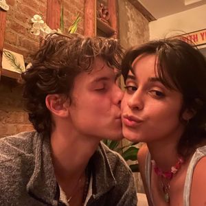 Süß! Camila Cabello teilt neues Pärchen-Pic mit ihrem Shawn
