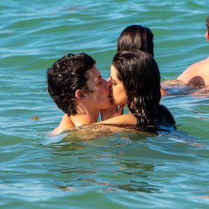 Heiße Küsse: Hier geben Shawn Mendes & Camila Cabello Gas!