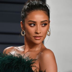 Sportskanone! So powert Shay Mitchell auch als Schwangere
