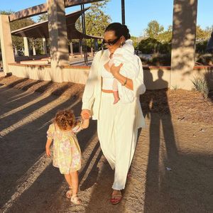Ehrlicher Einblick: So geht es Shay Mitchell mit zwei Kids