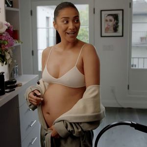 Bye Bikini-Figur? Schwangere Shay Mitchell "isst für Fünf"