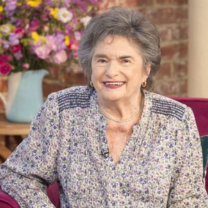 Escort-Oma von "X Factor"-Star Katie Waissel ist gestorben